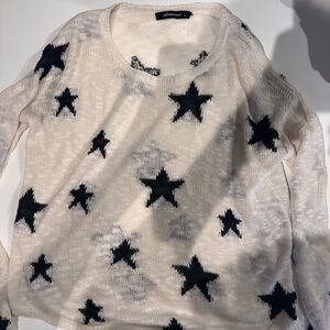 Olivaceous Black and White Star Sweater